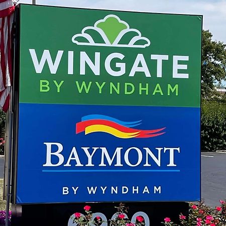 Готель Wingate By Wyndham Dayton North Екстер'єр фото